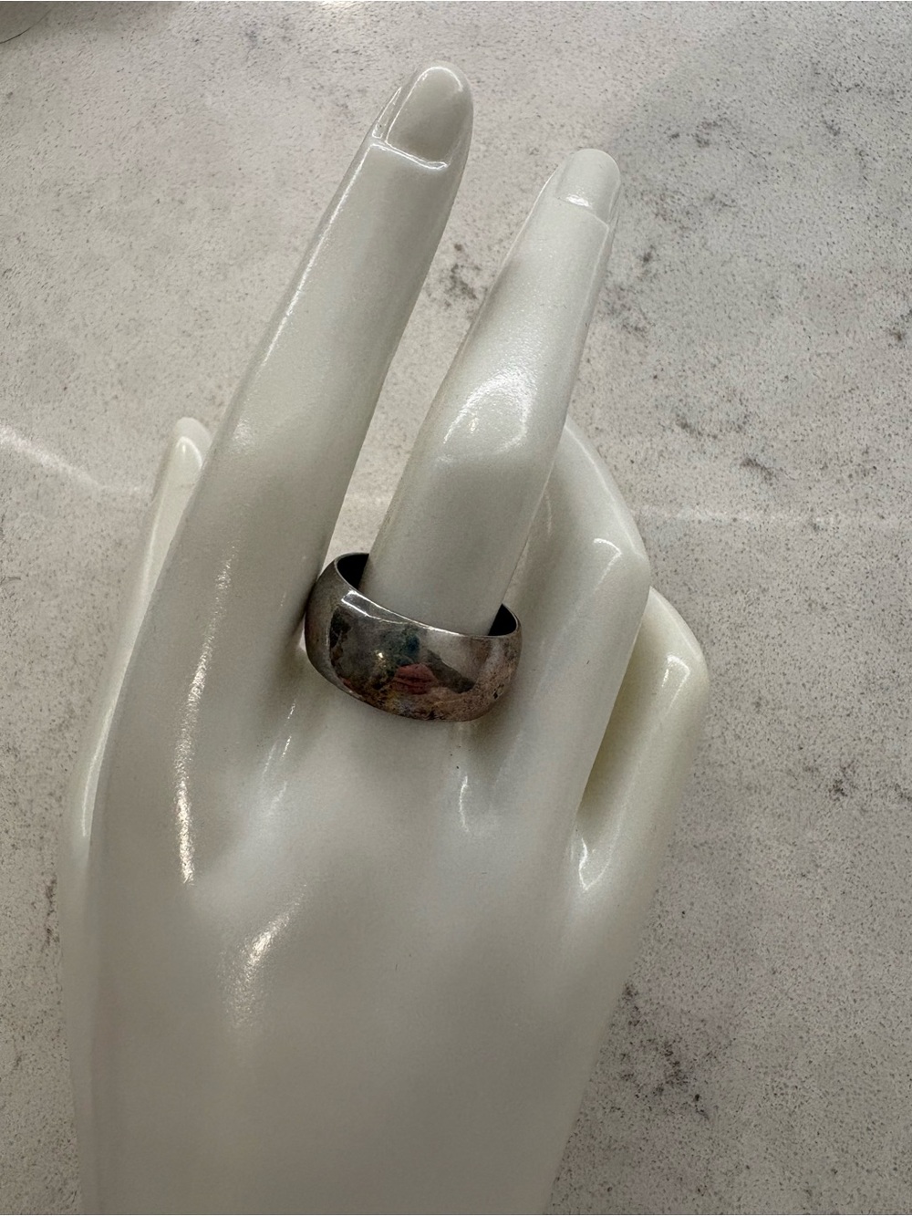 Simple Wide Sterling Silver Band Ring - Size 10.